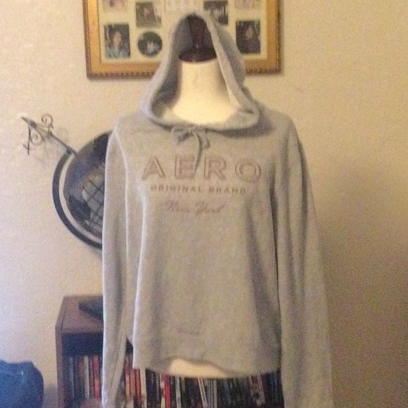 This is a cozy comfy gray Aeropostale hoodie. It is a size XL but fits like a L - Picture 1 of 4